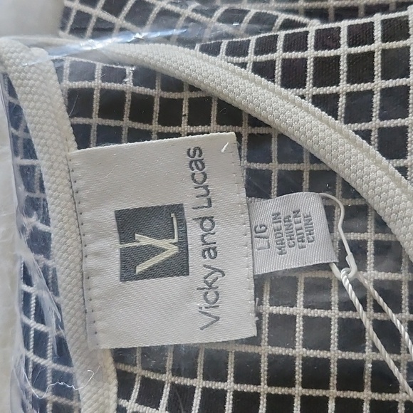 VICKY AND LUCAS Sleeveless Black/White Grid Sheath Dress - Picture 7 of 8